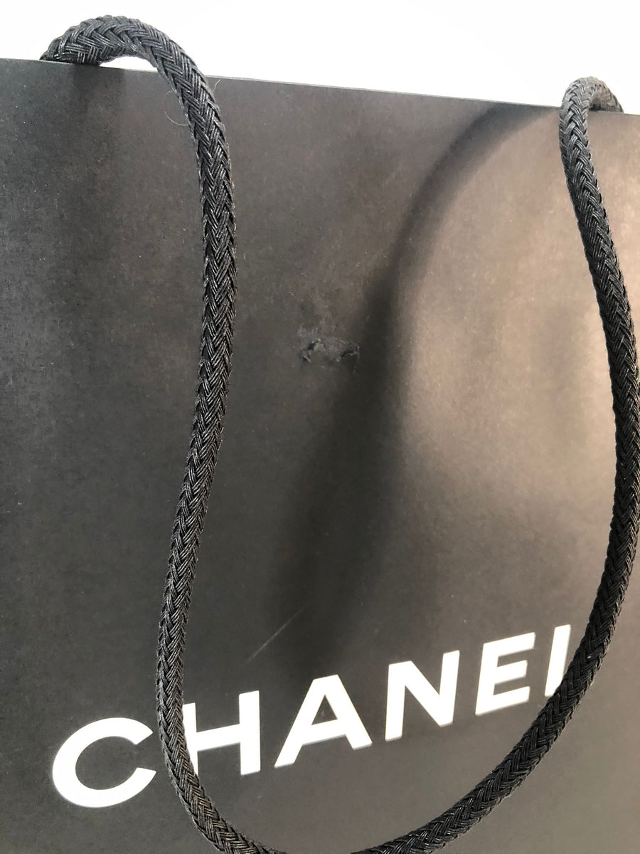 Authentic CHANEL Gift Bags – Wholesale Bidder