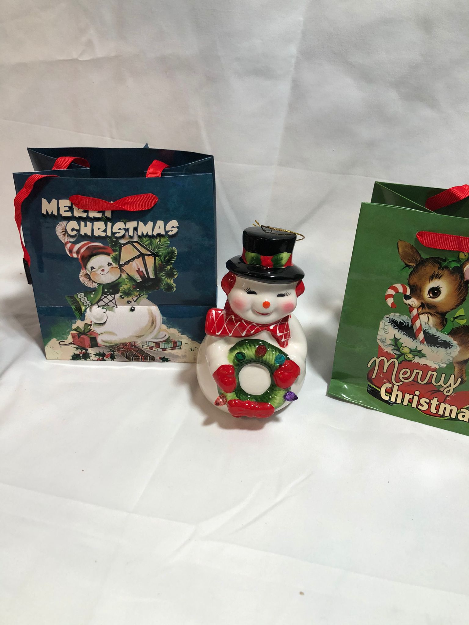 "As is" Mr. Christmas Set of 4 Lit Nostalgic Holiday Figures w/ Bags - Black