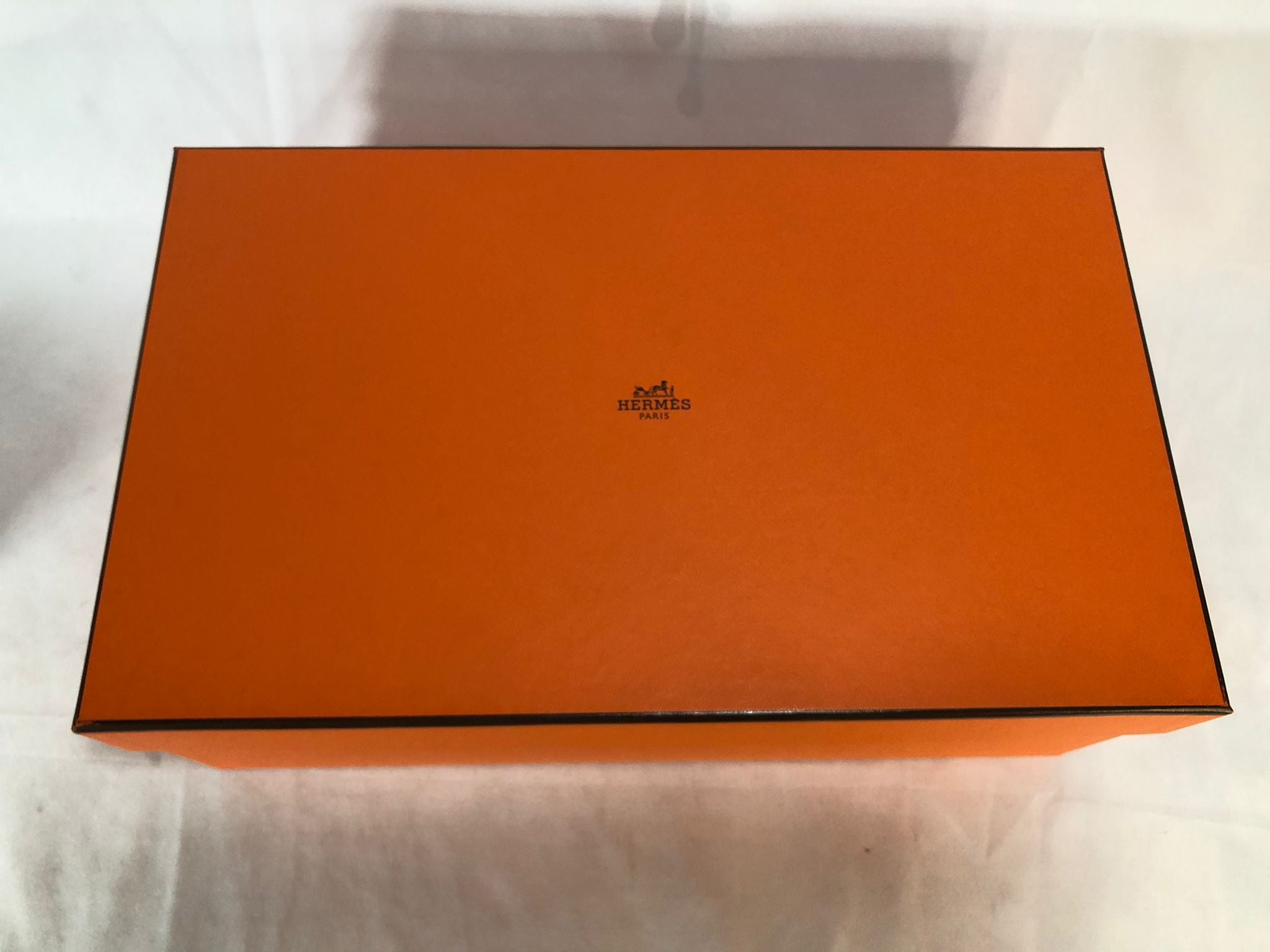 Authentic HERMES PARIS Gift Boxes – Wholesale Bidder