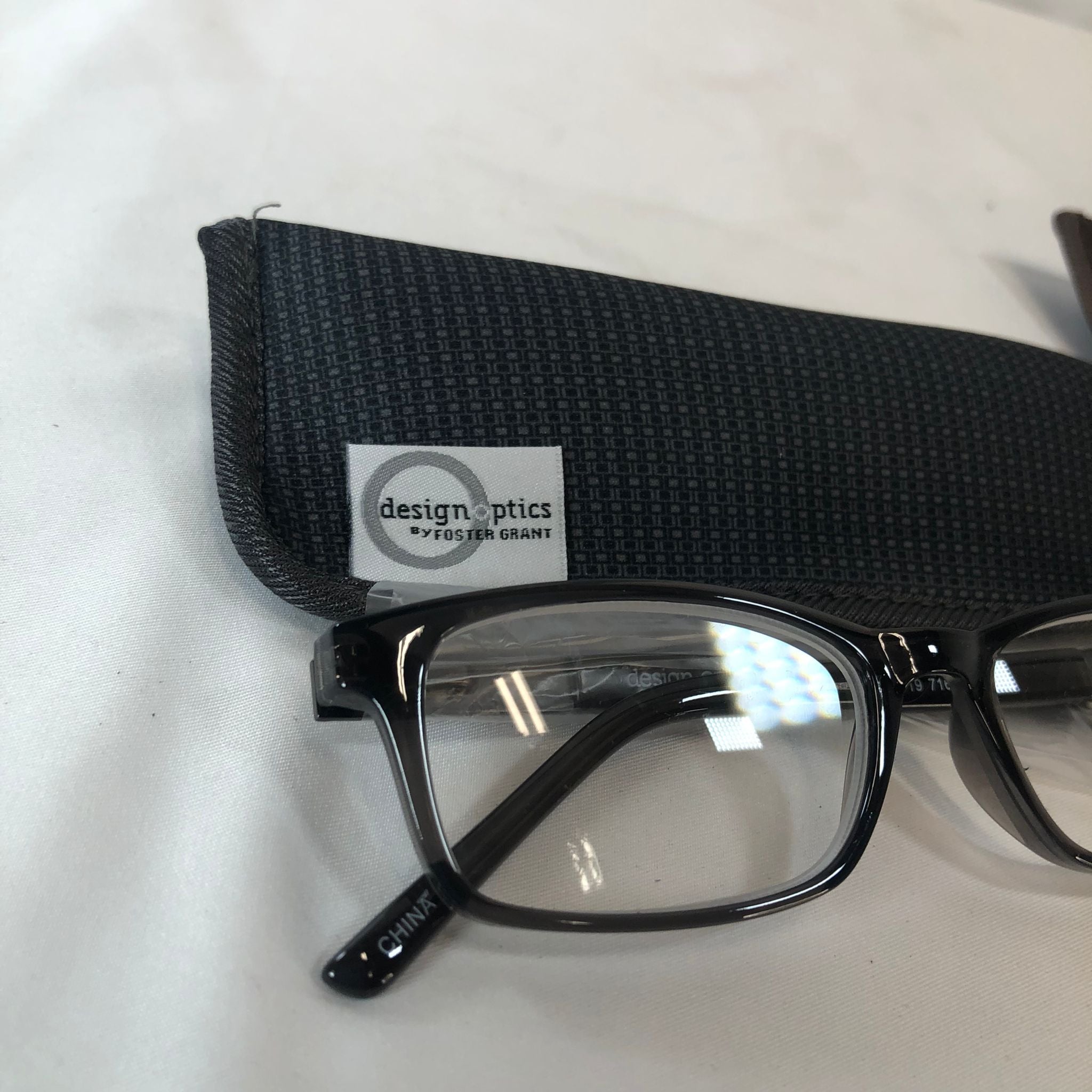 Design Optics by Foster Grant Reading Glasses 3-Pack 52/17 +3.00