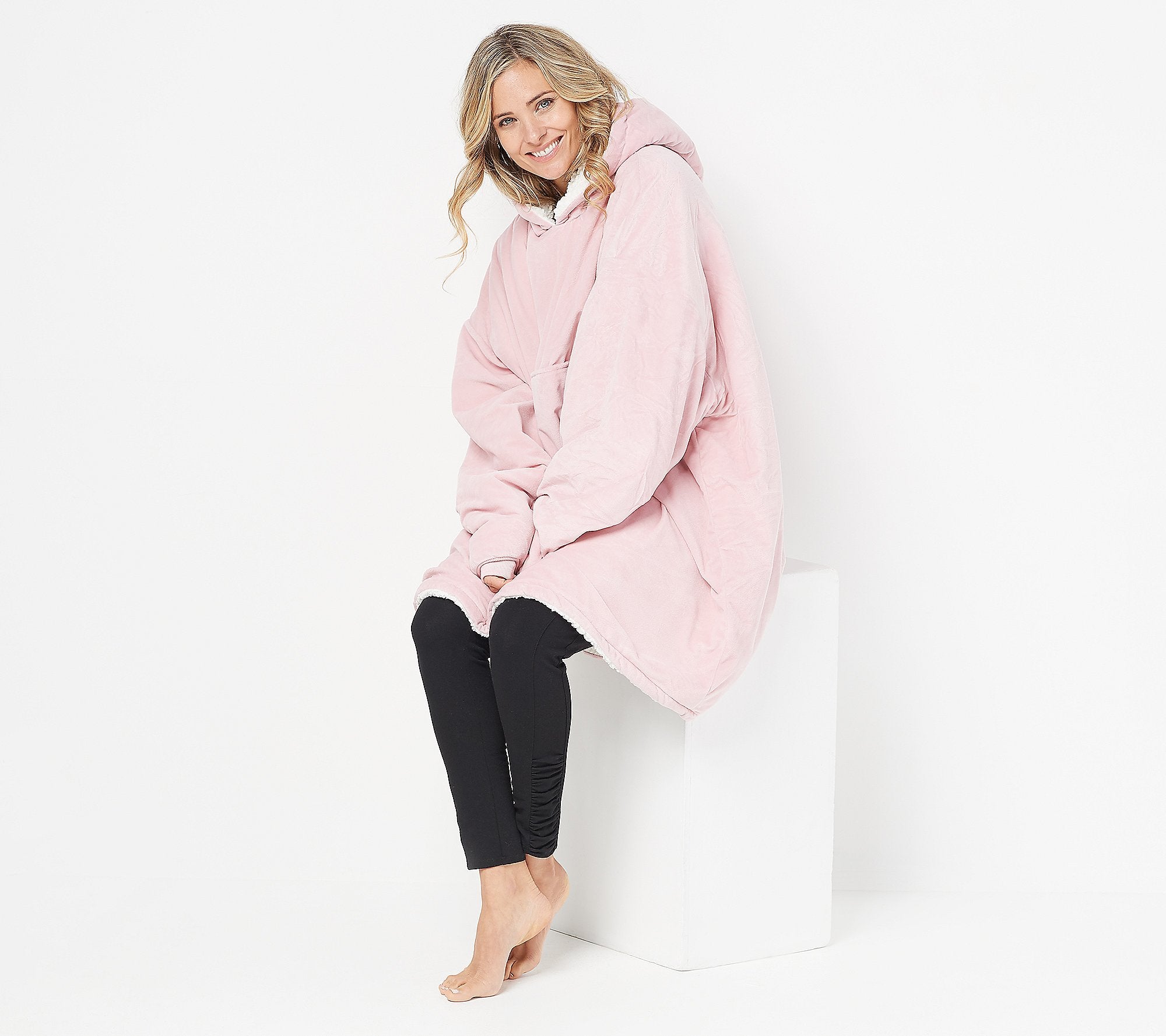 The Comfy Original Wearable Blanket, Blush – totalsevenltd